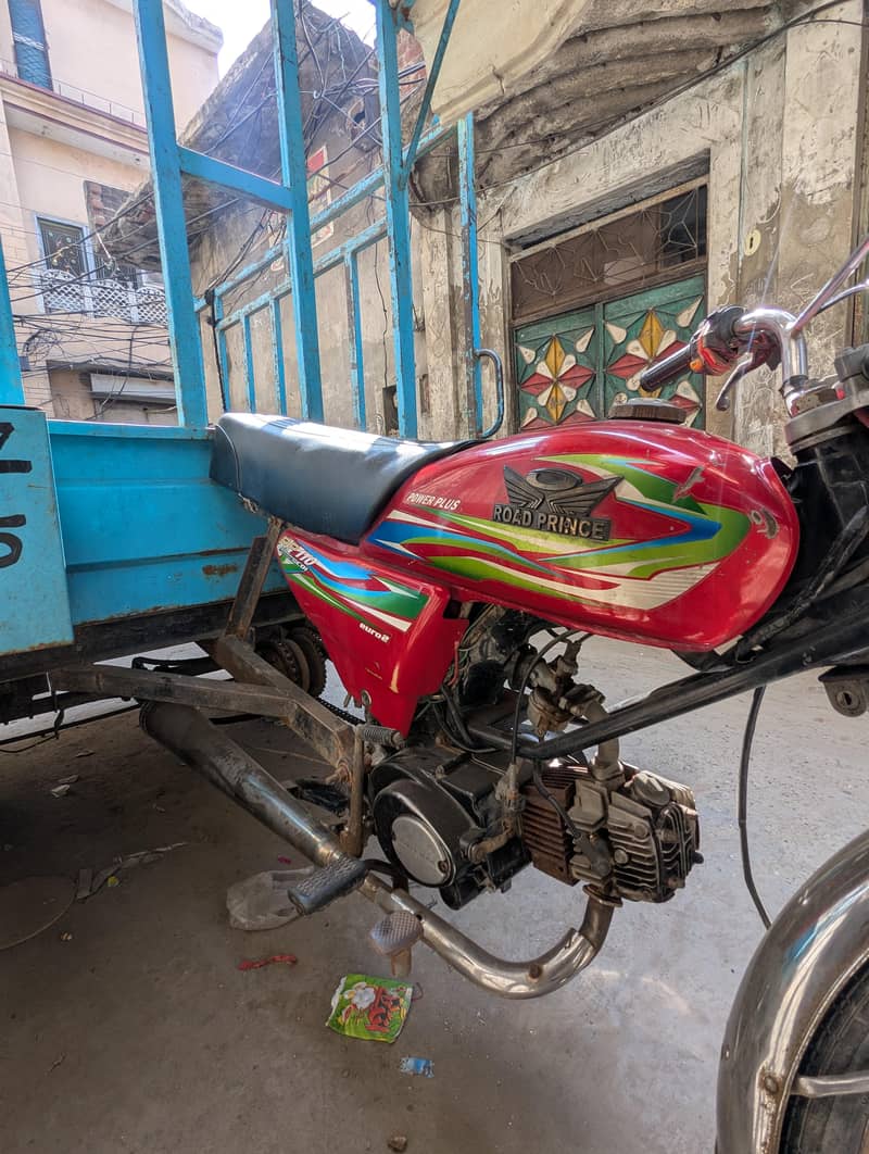 loader rickshaw 2