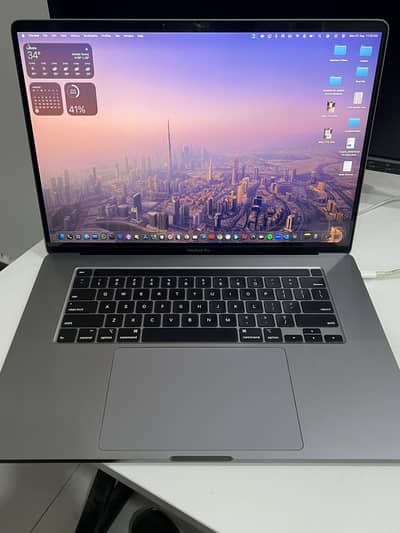 Macbook Pro 2019 16”| Corei9 | 32GB RAM | 4GB Graphics
