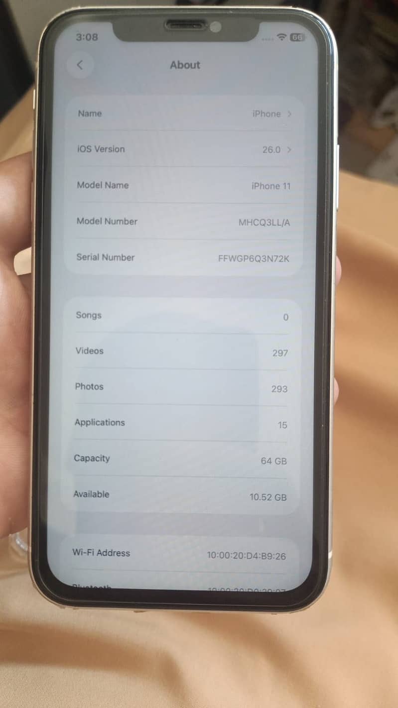 Apple iPhone 11 3