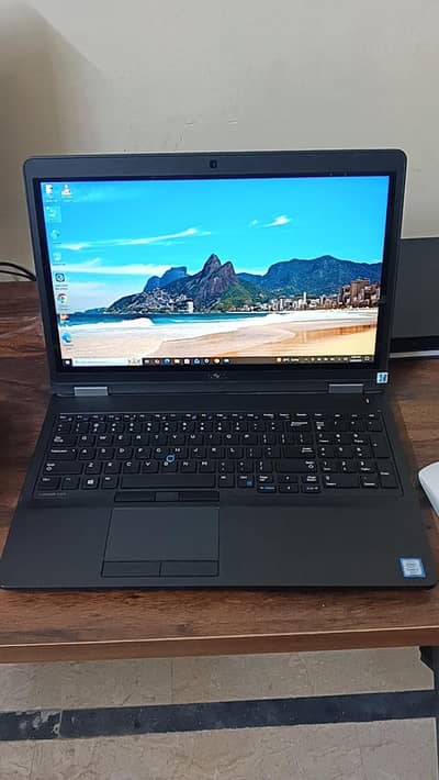 Dell Latitude E5570 Core i7 | 8GB | 128GB SSD | Touchscreen | Like New