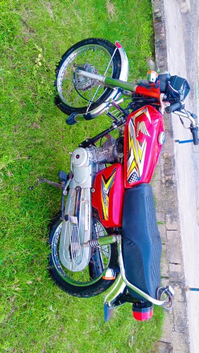 Honda CG 125 2015 model