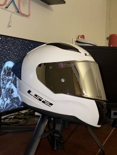 LS2 rapid 10/10 condition new upgraded visor (pro biker helmet)