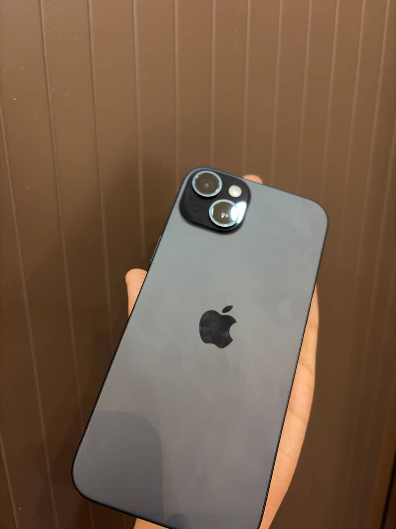 Apple iPhone 15 plus 1