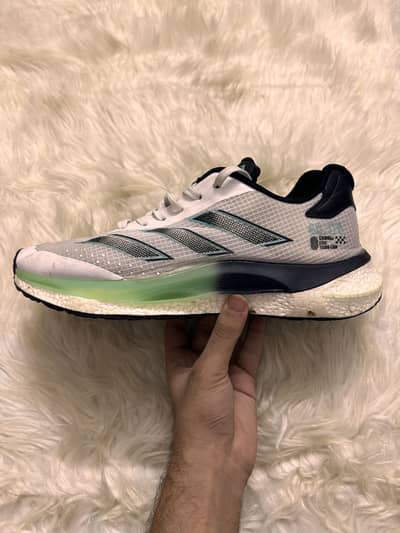 Sports Shoes