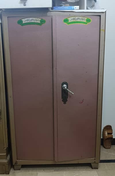 steel almary for sale very less used  almost brand new