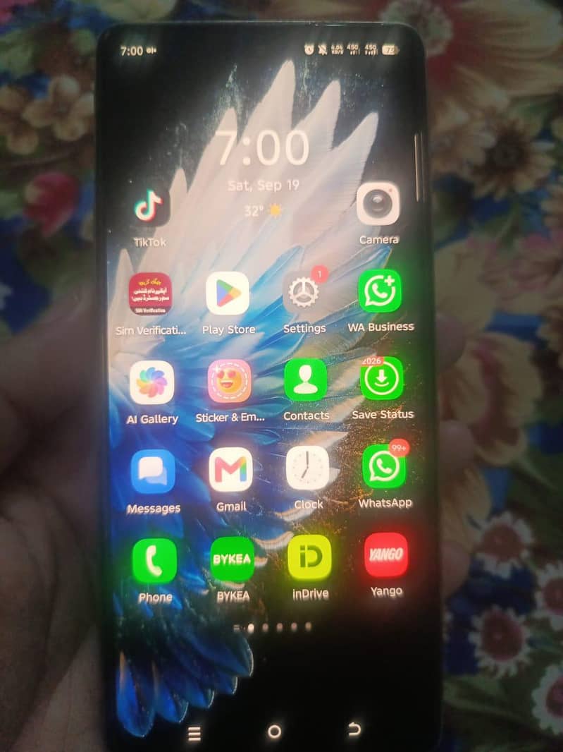 Tecno CAMON 30 0