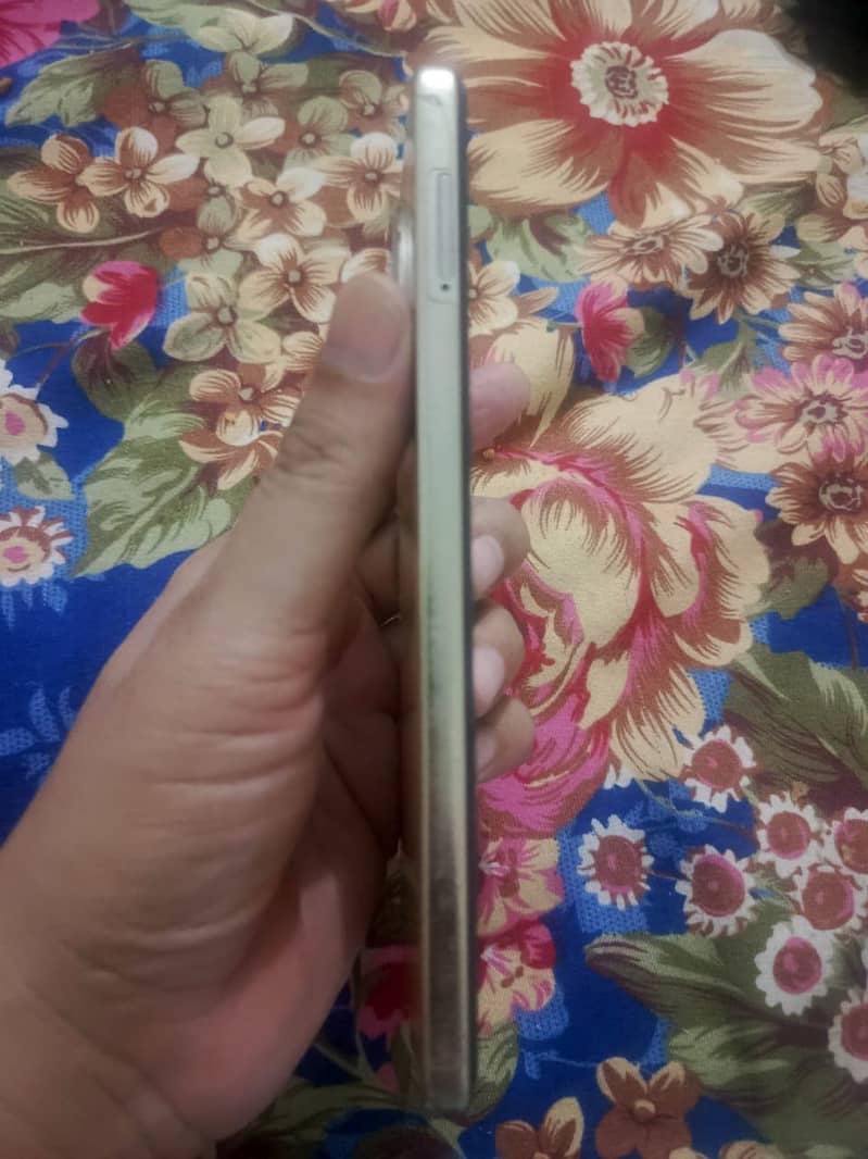 Tecno CAMON 30 6