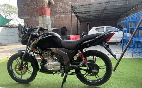 SUZUKI GSX - 125 [ ALMOST FINAL PRICE ]