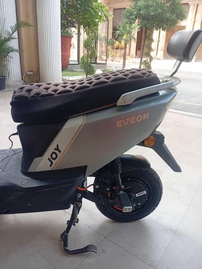 I sell my eveon joy lush condition