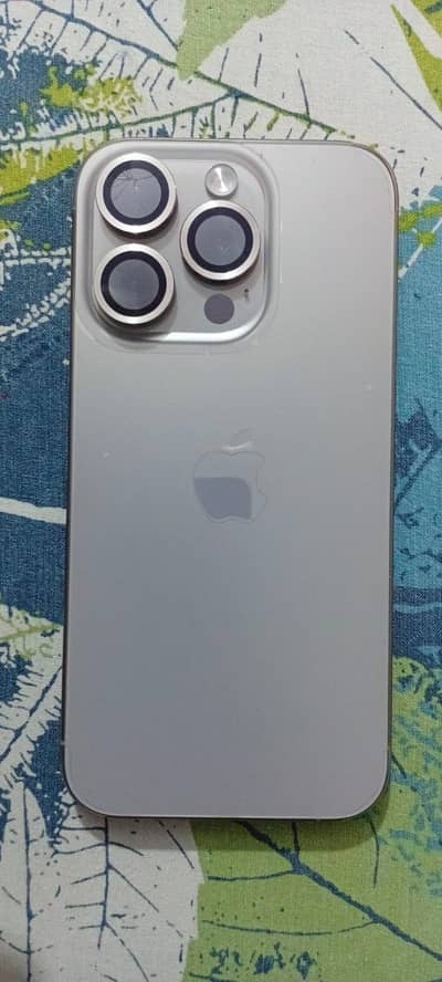 Apple iPhone 15 Pro