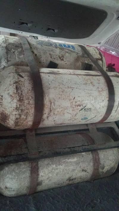 Imported CNG Cylinder with kit for sale