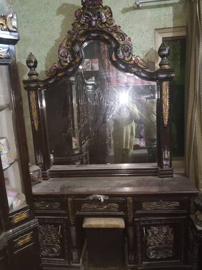 pure black Tally chinioti furniture