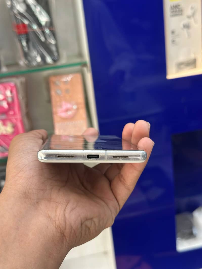 Google Pixel 7 Pro 4