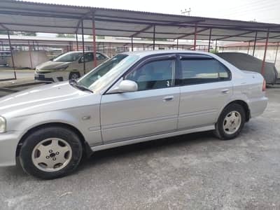 Honda Civic EXi 2000