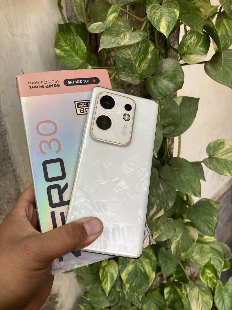 Infinix Zero 30 3