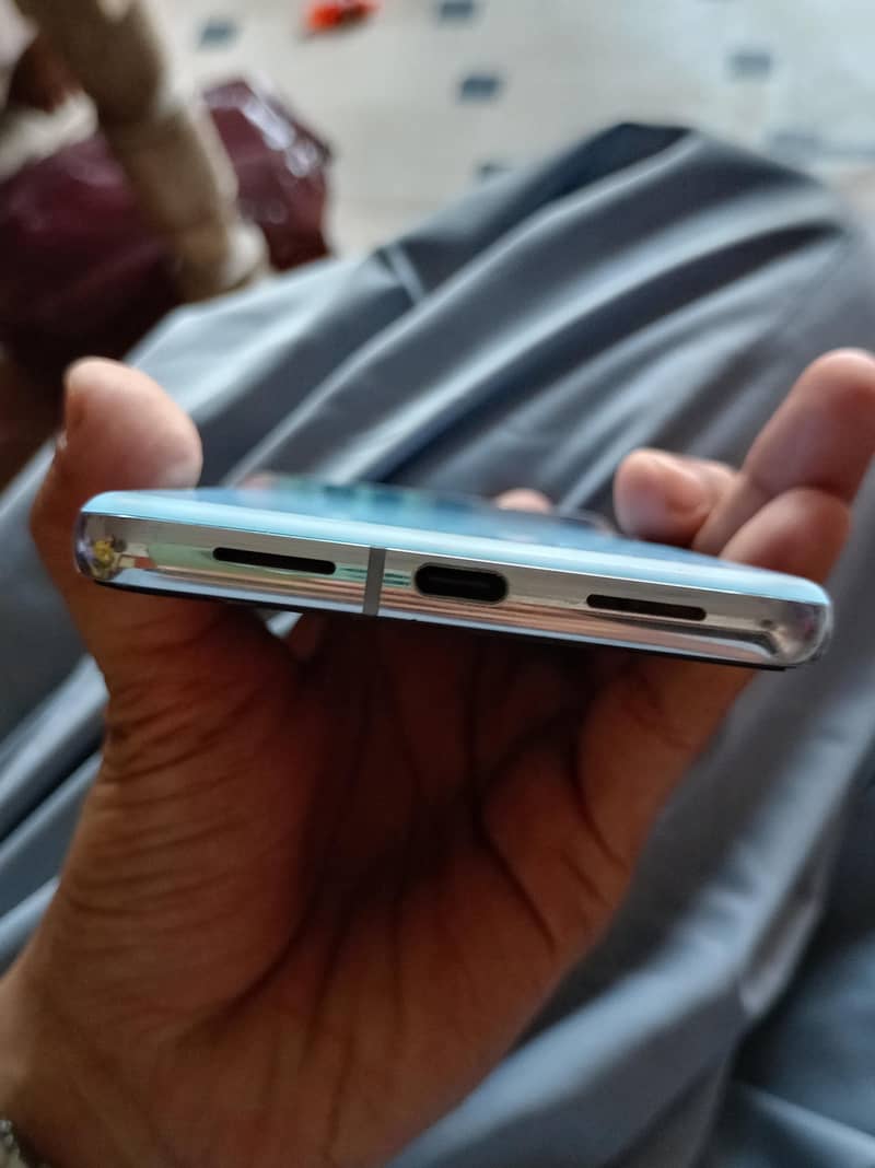 Google Pixel 8 Pro 1