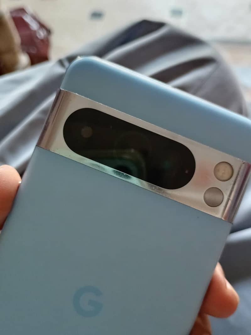 Google Pixel 8 Pro 6
