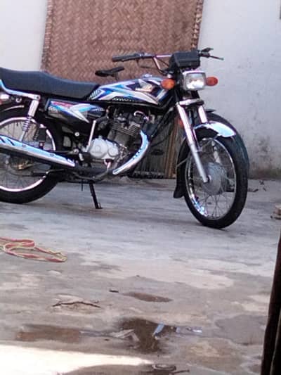 Honda 125 2025 Model for sale 10By10 condition