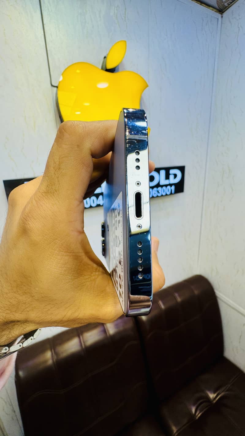 Apple iPhone 13 Pro 9