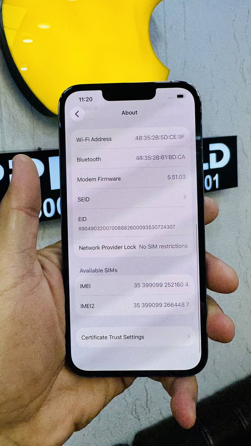 Apple iPhone 13 Pro 12