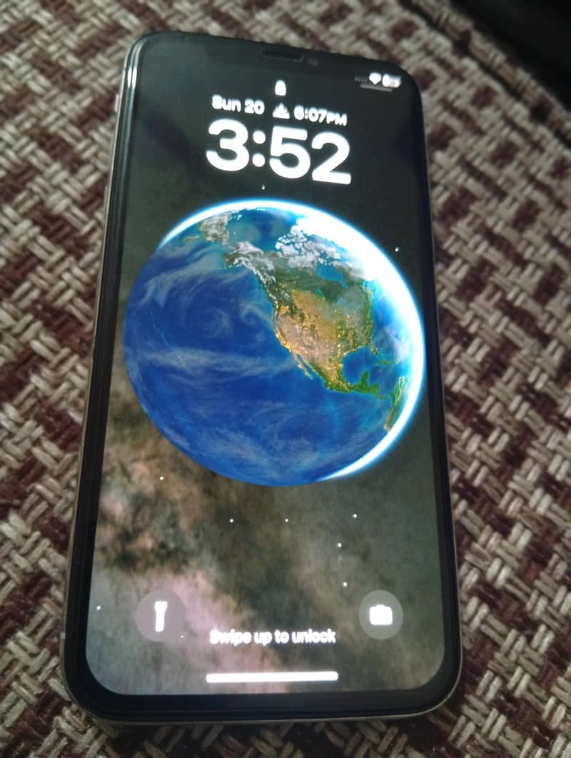 Apple iPhone X 2