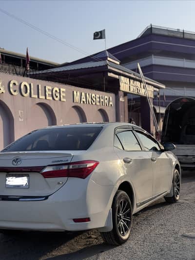 Toyota Corolla GLI 2016