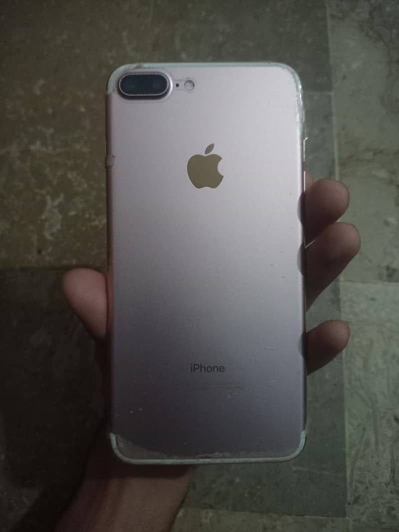 Apple iPhone 7 Plus 0