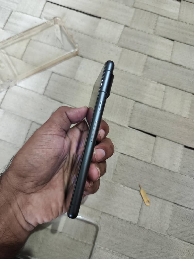 Google pixel 7 4