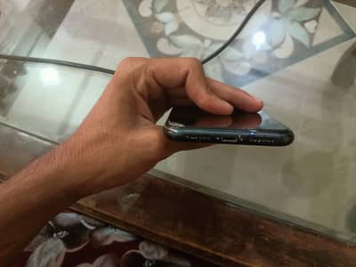 Apple iPhone XR