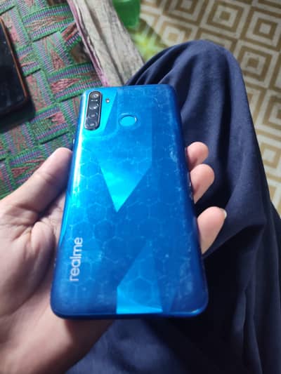 Realme 5