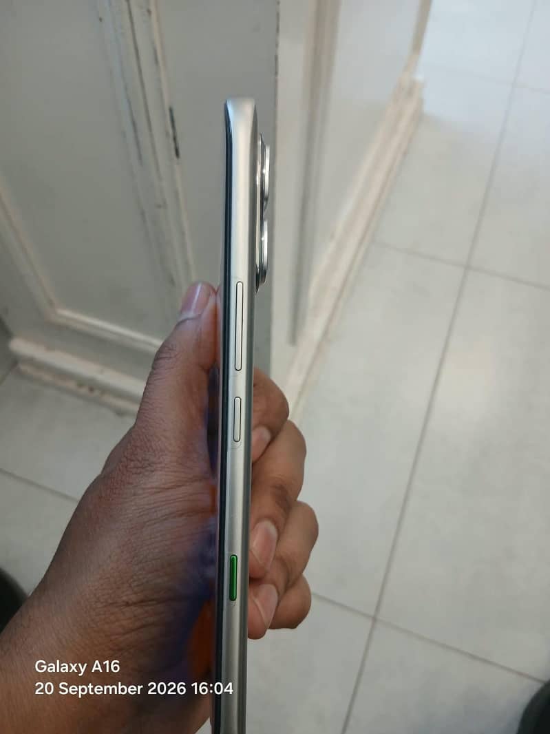 Infinix Note Edge 4
