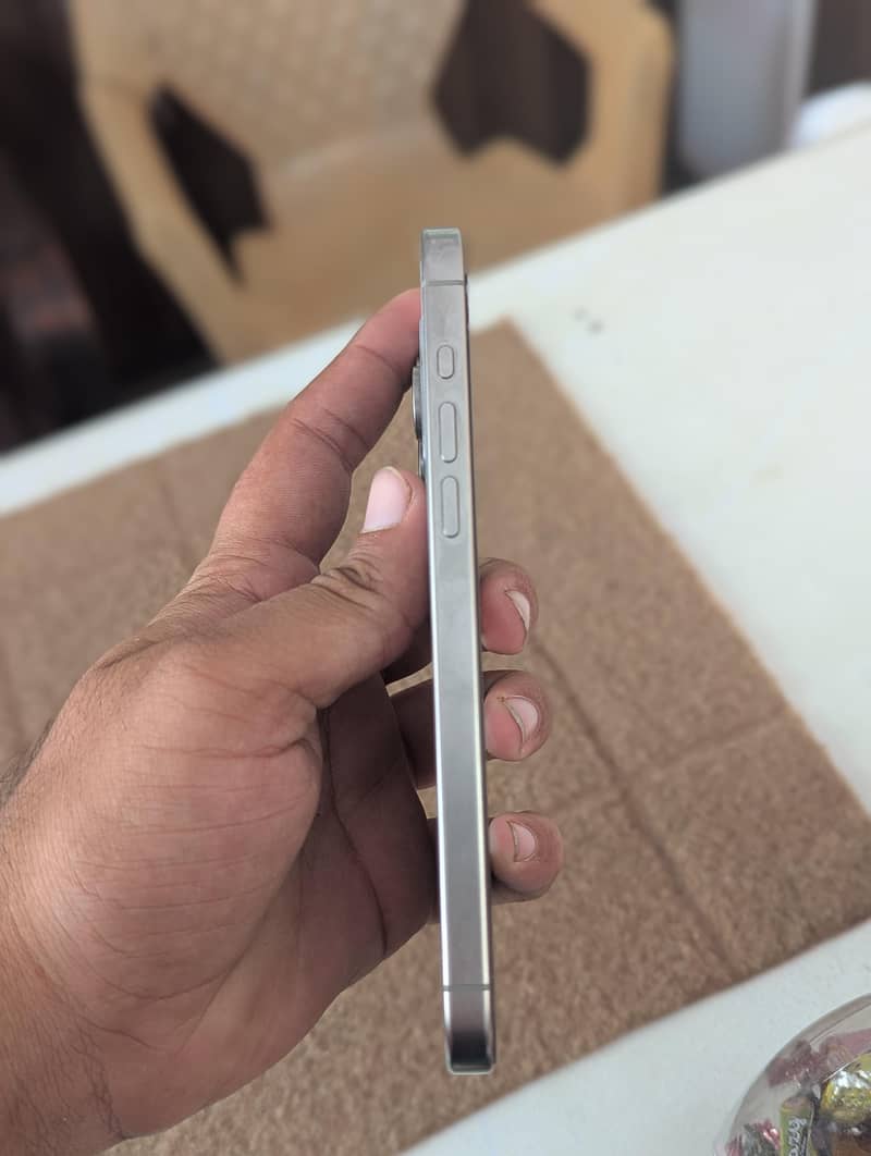 iphone 15 pro max 1