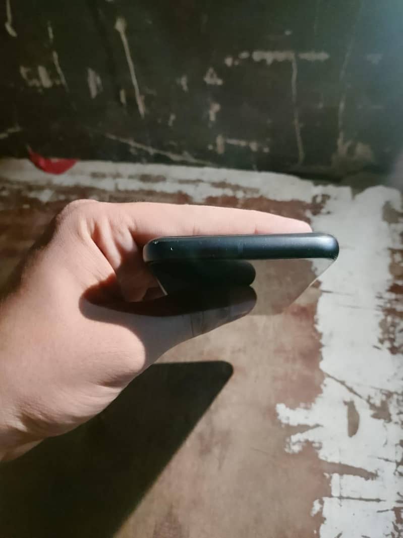 Google Pixel 8 1