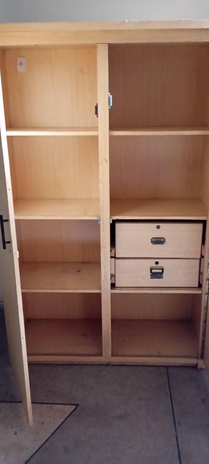 wardrobe 3