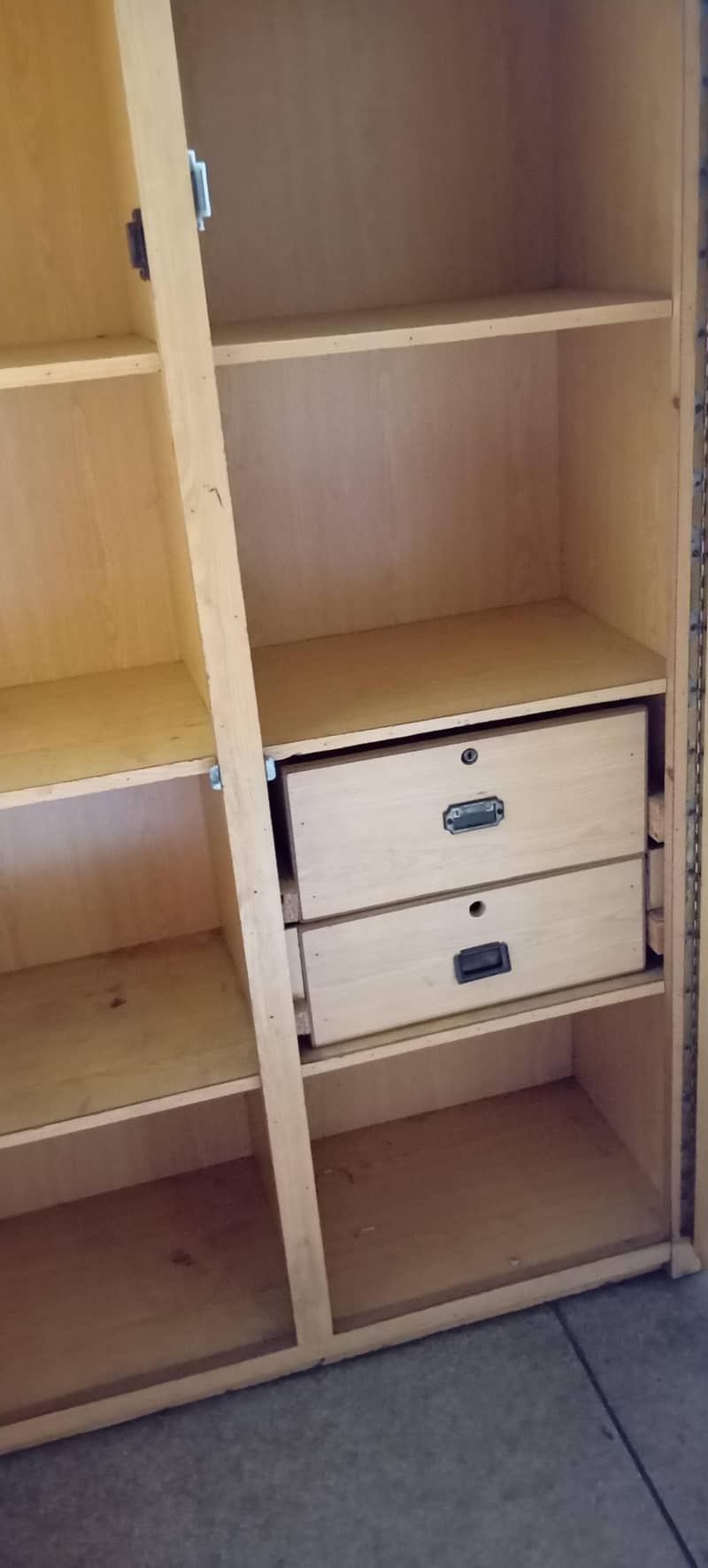wardrobe 6
