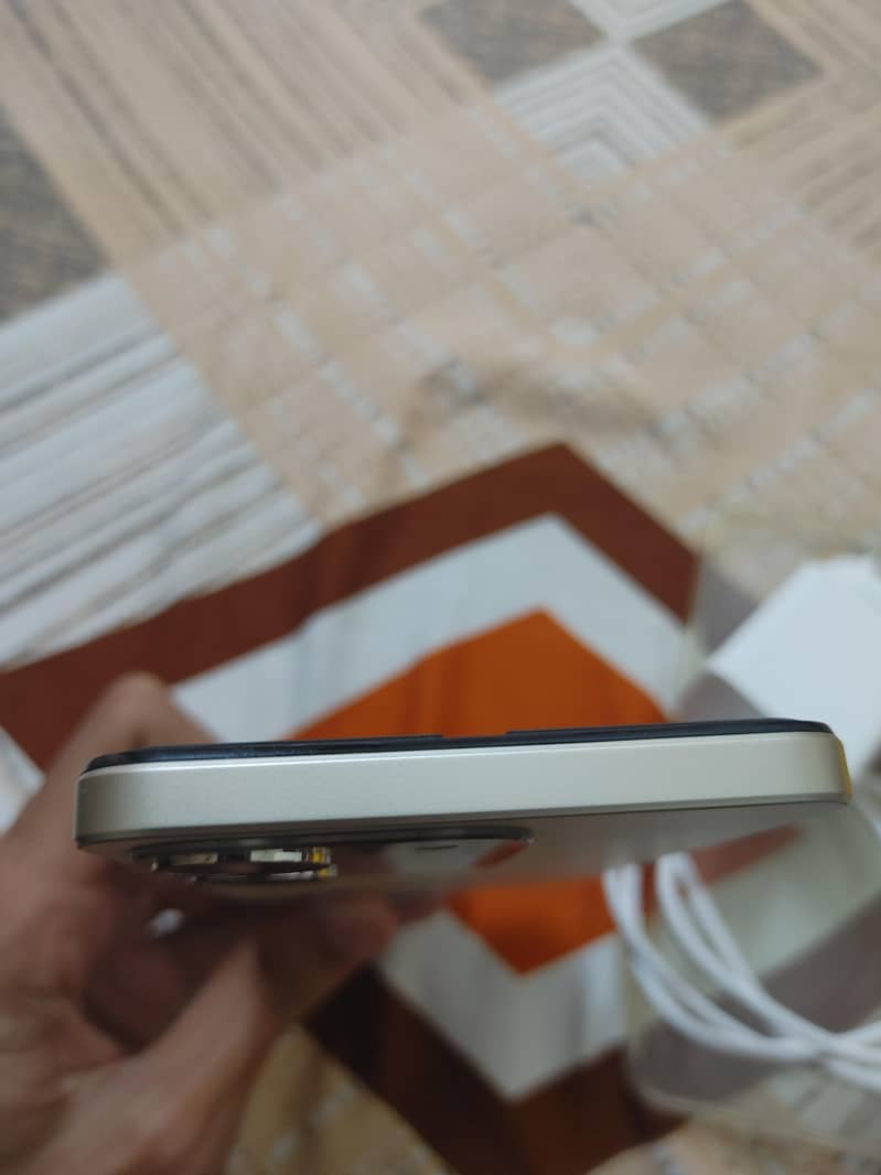 Realme Note 70 6