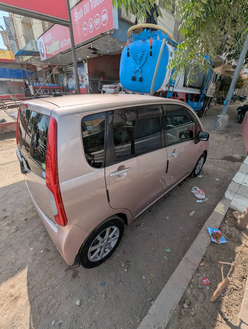 Daihatsu Move 2014 5