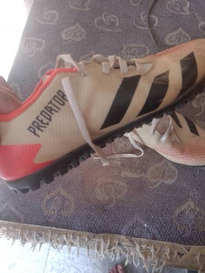 Adidas Predator football boots