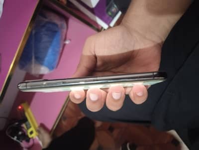 Apple iPhone XS