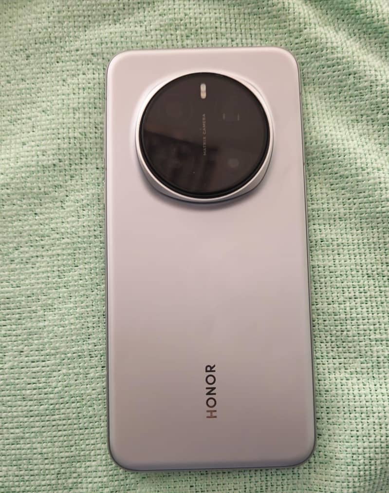 Honor Magic7 Pro 8