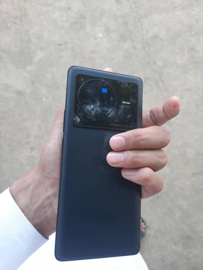 Vivo X80 12+12/256 exchange possible