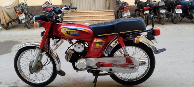 YAMAHA YB 100
