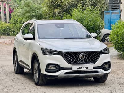 MG HS 2021