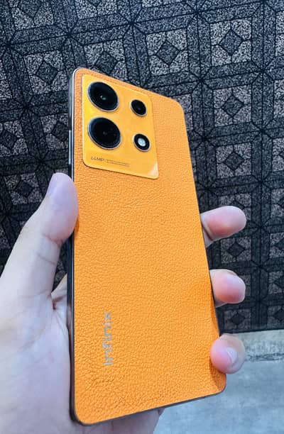 Infinix note 30 8+8/256
