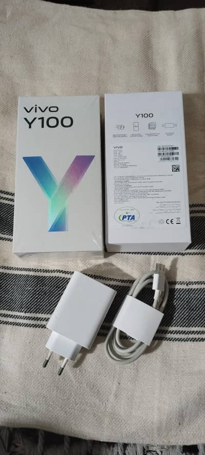 Vivo Y100 8/256gb 0345 7674735