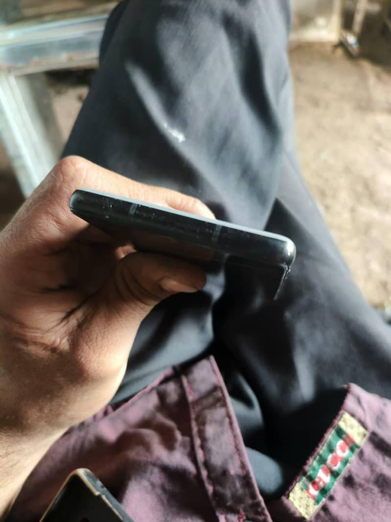 Google Pixel 6a 1