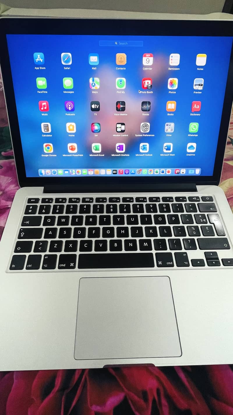 Macbook Pro 1