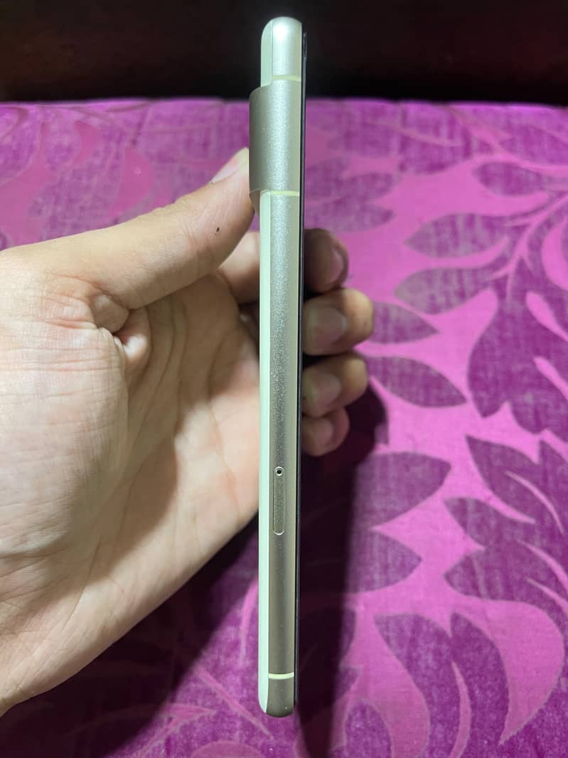 Google Pixel 7 8