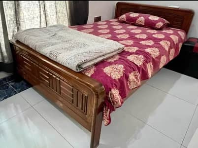 Sheesham Wood Bed Set – Pair for Sale