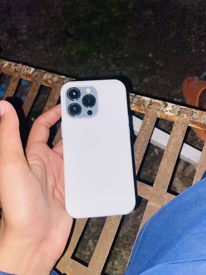 Apple iPhone 13 Pro 5